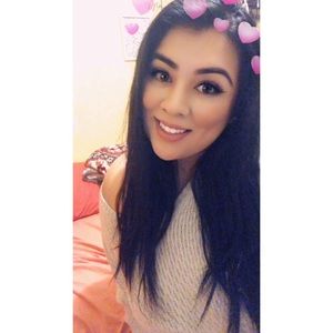 Meet your Posher, Mayra